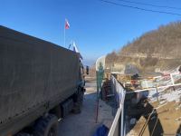 По Лачинской дороге проехало еще 12 автомобилей РМК (ФОТО)