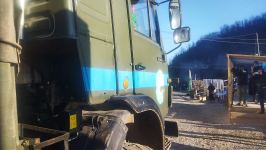 По Лачинской дороге проехал еще один автомобиль снабжения миротворцев (ФОТО)
