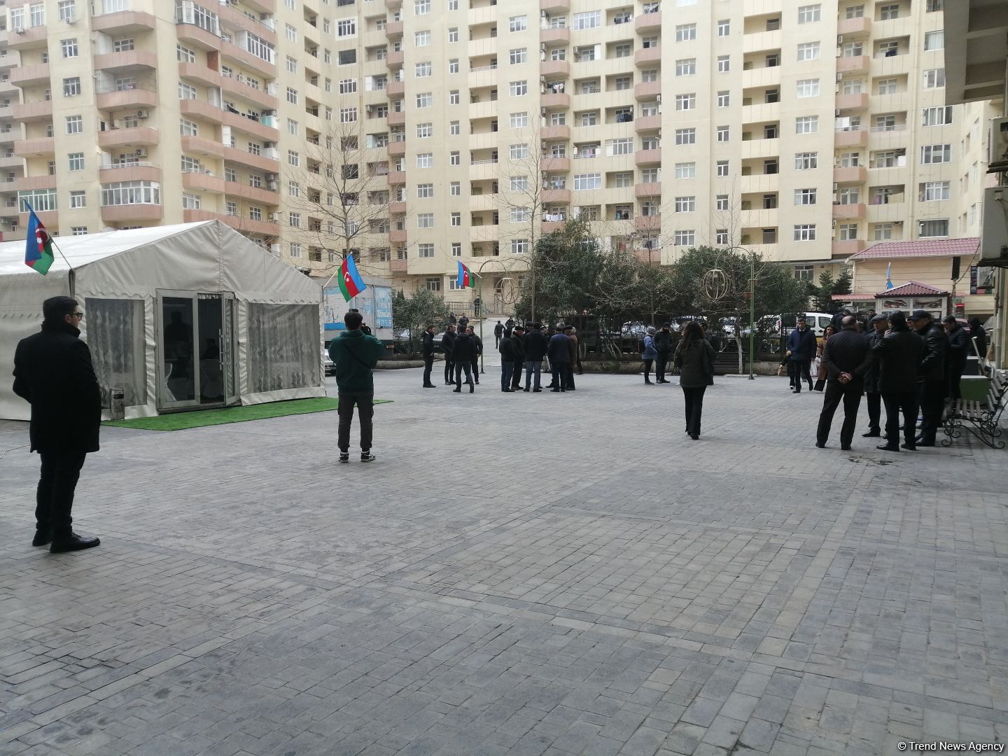 Проходит траурная церемония Орхана Аскерова, погибшего при нападении на посольство Азербайджана в Иране (ФОТО)