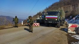 По Лачинской дороге проехали еще четыре автомобиля снабжения РМК (ФОТО)
