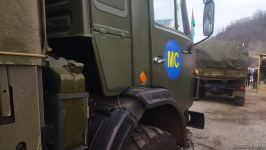 По Лачинской дороге проехала большая колонна автотранспорта РМК (ФОТО)