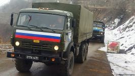 По Лачинской дороге проехали три автомобиля снабжения РМК (ФОТО)