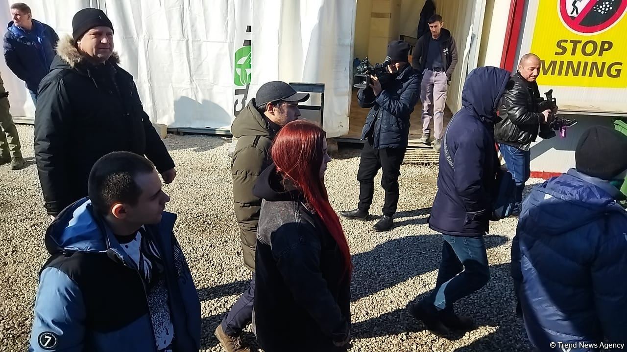 К экоактивистам на Лачинской дороге присоединились члены Русской общины Азербайджана и Ассоциации русской молодежи (ФОТО)