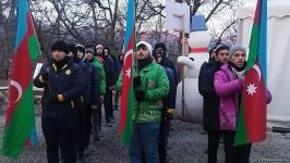 Акция азербайджанских экоактивистов на Лачинской дороге продолжается (ФОТО)