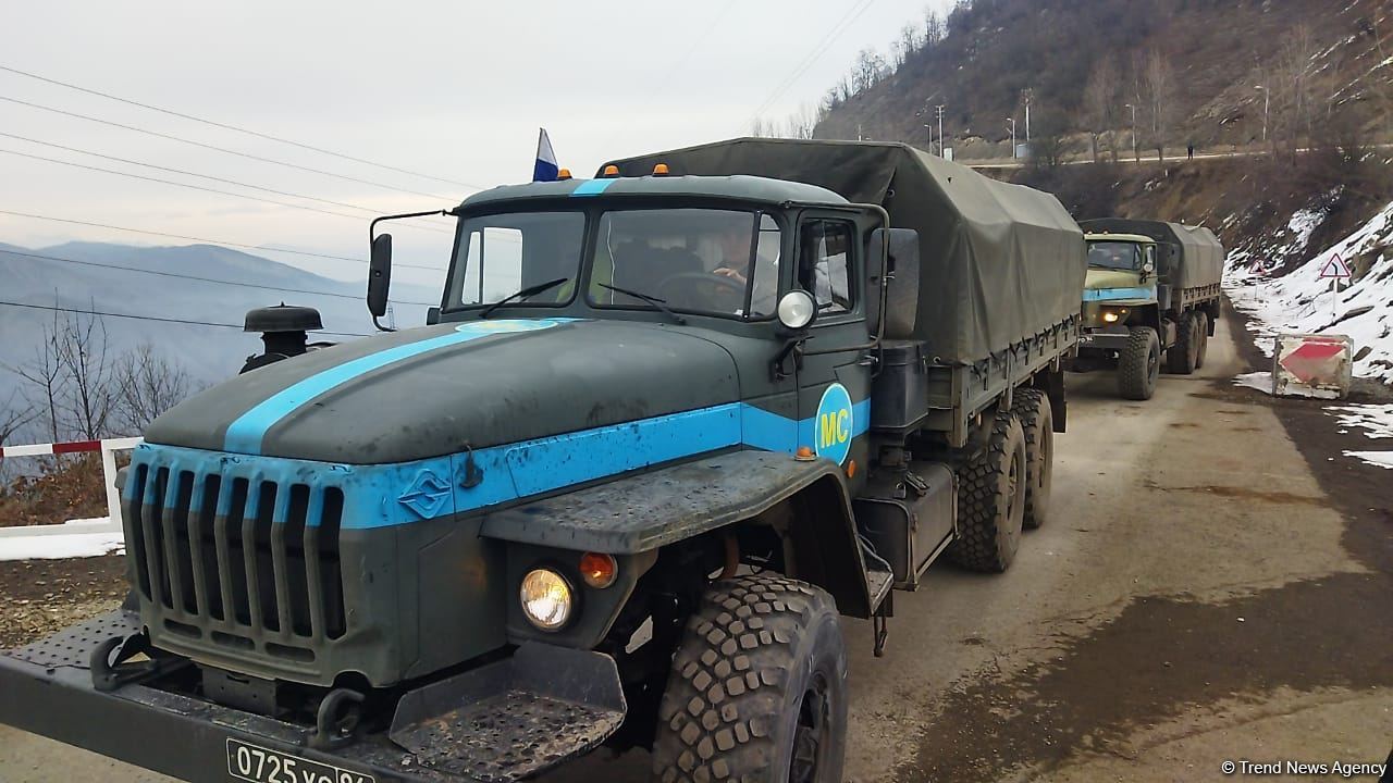 Convoy of Russian peacekeepers passes freely along Azerbaijan's Lachin-Khankendi road (PHOTO)