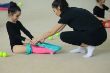 В Национальной арене гимнастики проходят сборы юных граций из Шагана и Говсана (ФОТО)