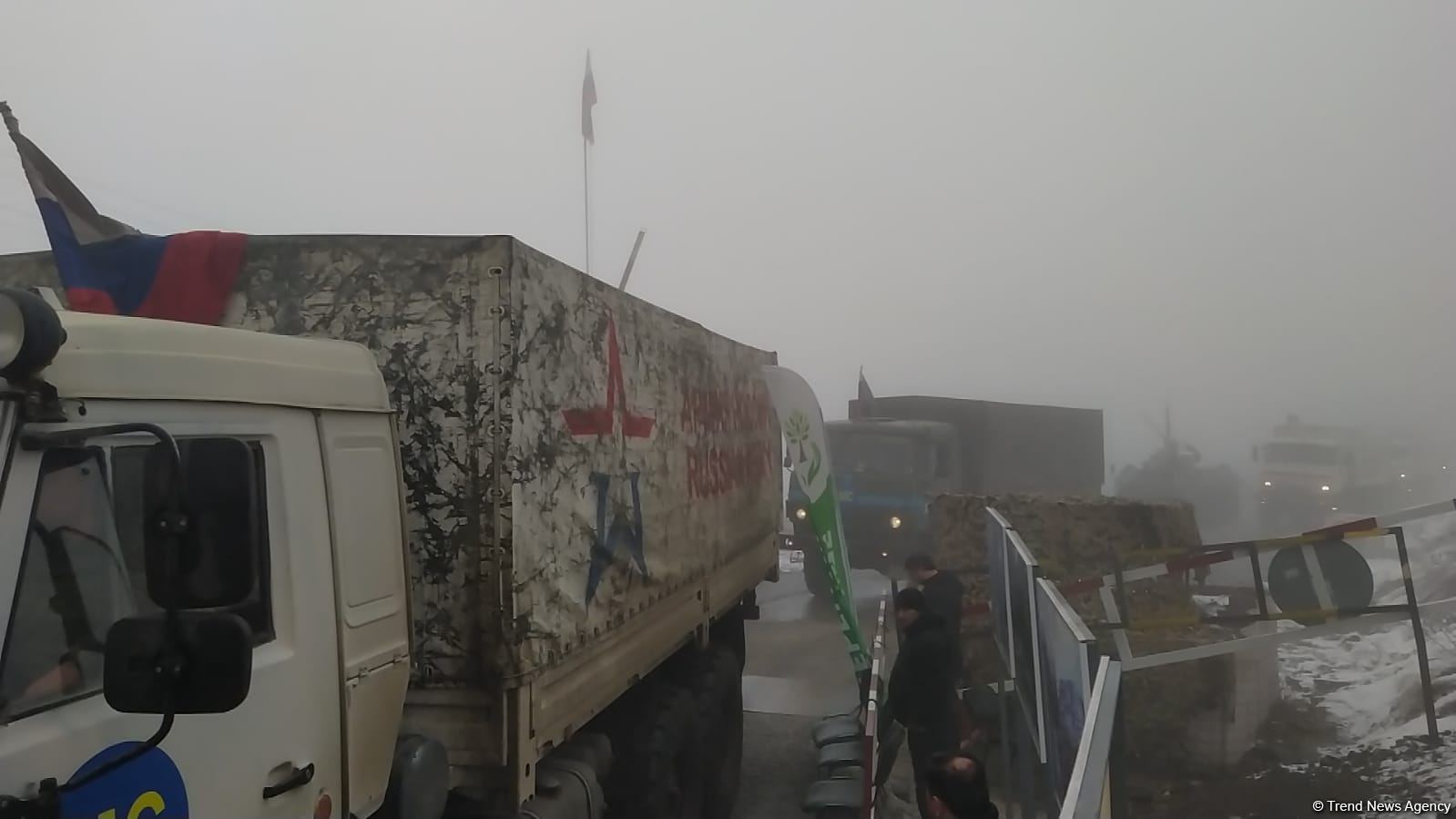 Сегодня по Лачинской дороге проехали 20 автомашин РМК (ФОТО)