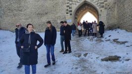 Международные путешественники посетили Шушинскую крепость (ФОТО)