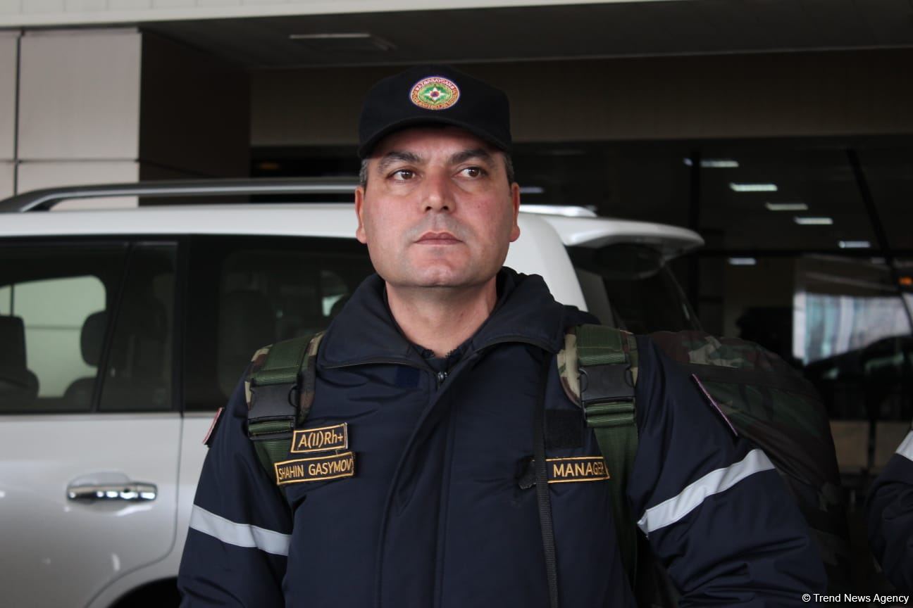 По поручению Президента Азербайджана в Турцию отправились силы быстрого реагирования МЧС (ФОТО)