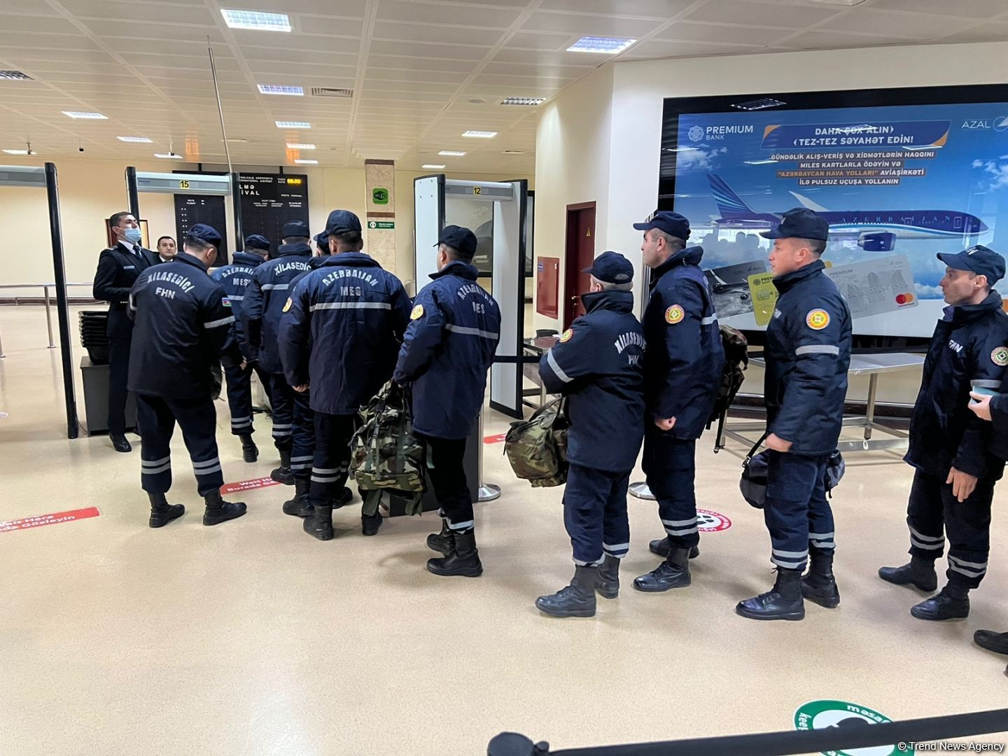 По поручению Президента Азербайджана в Турцию отправились силы быстрого реагирования МЧС (ФОТО)