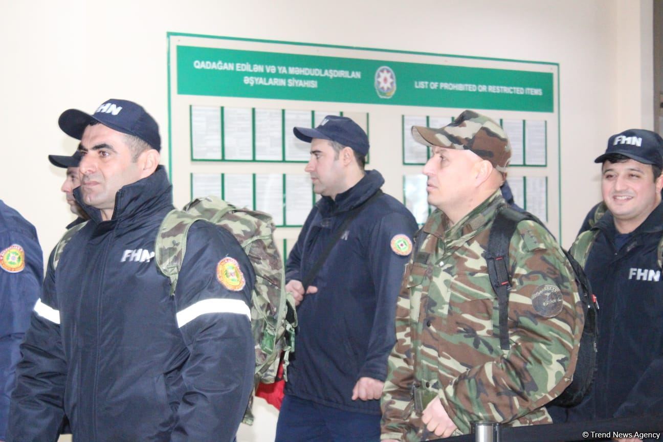 По поручению Президента Азербайджана в Турцию отправились силы быстрого реагирования МЧС (ФОТО)