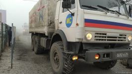 По Лачинской дороге беспрепятственно проехали 26 транспортных средств миротворцев (ФОТО)