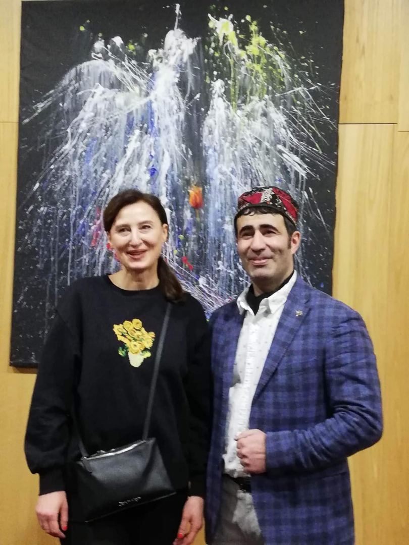 В Таллине открылась выставка работ азербайджанского художника "Восток и Запад" (ВИДЕО, ФОТО)