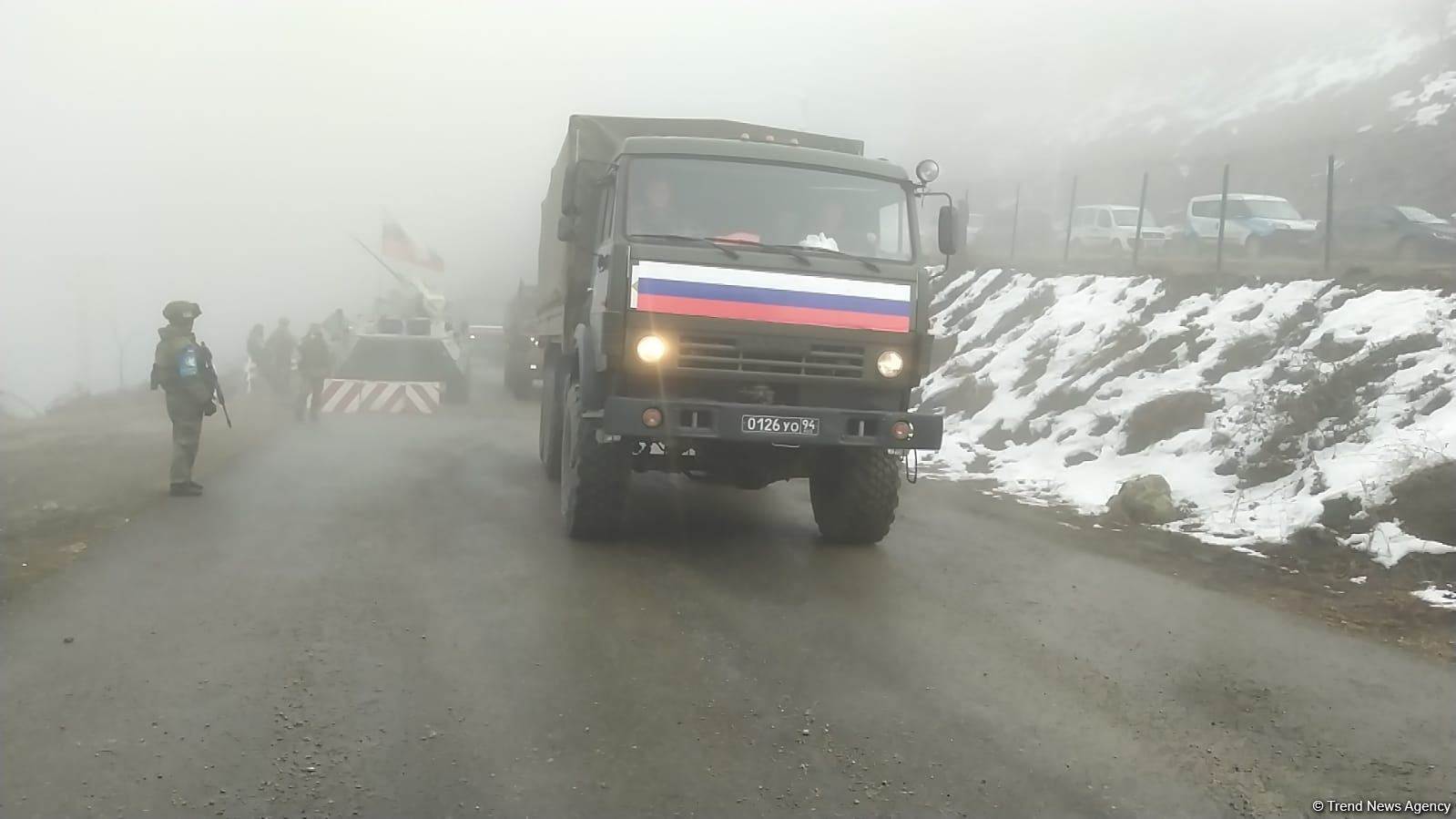 По Лачинской дороге беспрепятственно проехали 14 транспортных средств РМК (ФОТО)