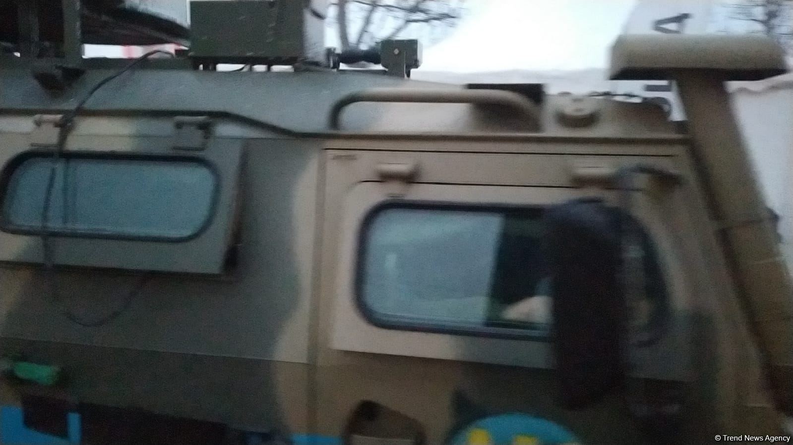 Сегодня по Лачинской дороге беспрепятственно проехали еще 63 автомобиля миротворцев (ФОТО)