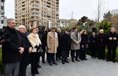 Президент Ильхам Алиев принял участие в открытии памятника выдающемуся композитору Тофику Кулиеву в Баку (ФОТО)