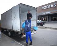 Азербайджанцы продолжают собирать гумпомощь для пострадавших от землетрясения в Турции (ФОТО/ВИДЕО)