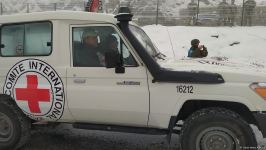 ICRC convoy drives freely along Azerbaijan's Lachin-Khankendi road (PHOTO)