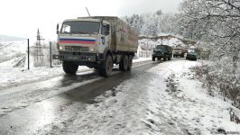 Vehicles of Russian peacekeepers pass freely along Azerbaijan's Lachin-Khankendi road (PHOTO)