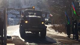 По Лачинской дороге беспрепятственно проехали еще 15 автомобилей российских миротворцев (ФОТО)