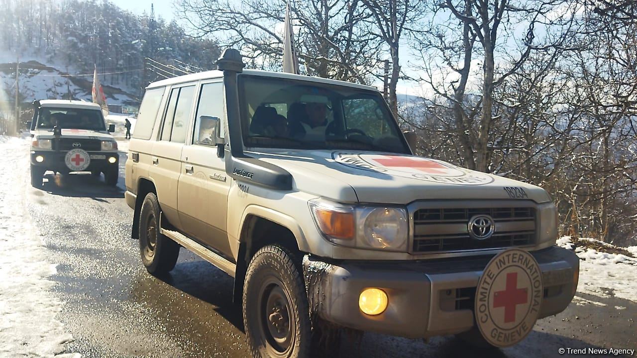 ICRC convoy passes freely along Azerbaijan's Lachin-Khankendi road (PHOTO)
