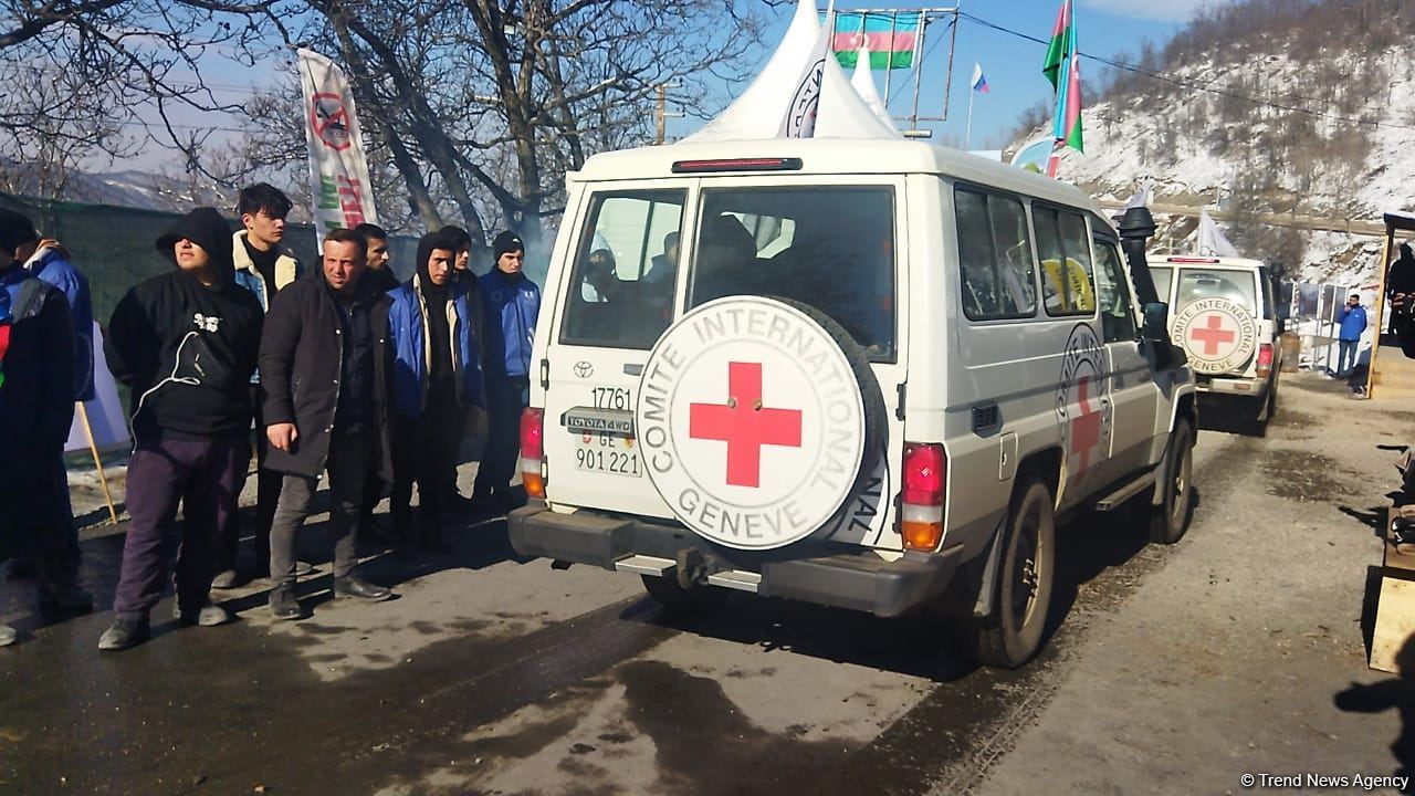 ICRC convoy passes freely along Azerbaijan's Lachin-Khankendi road (PHOTO)