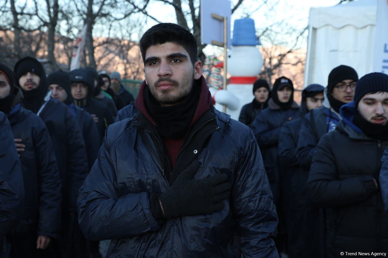 Peaceful protest of Azerbaijani eco-activists continues on Lachin-Khankendi road (PHOTO)