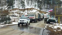 More than dozen vehicles of Russian peacekeepers pass freely along Azerbaijan's Lachin-Khankendi road (PHOTO)