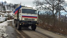 More than dozen vehicles of Russian peacekeepers pass freely along Azerbaijan's Lachin-Khankendi road (PHOTO)