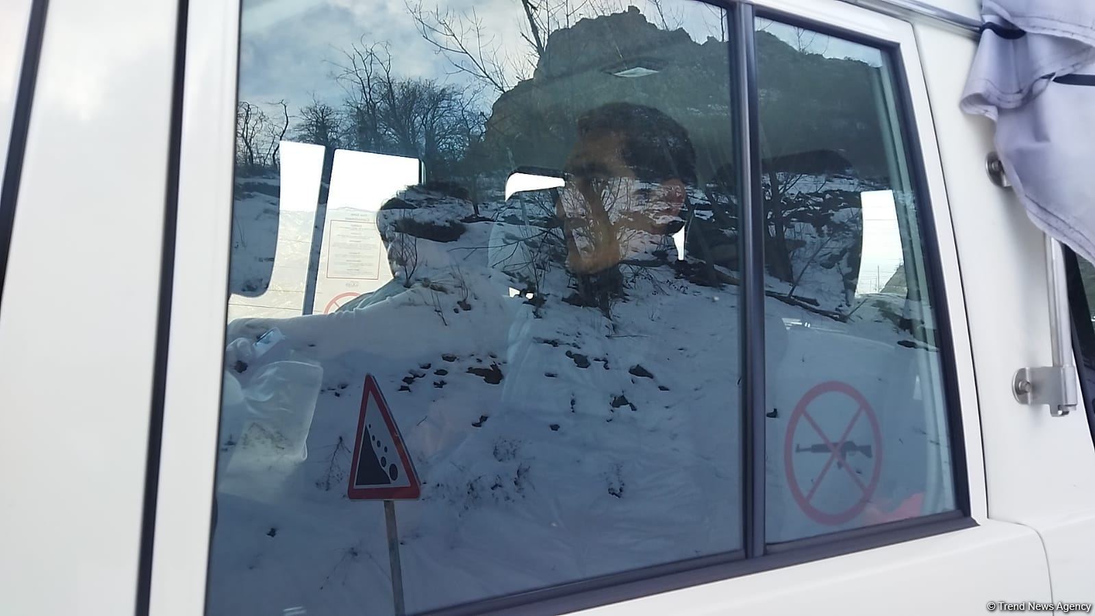 ICRC convoy passes freely along Azerbaijan's Lachin-Khankendi road (PHOTO)