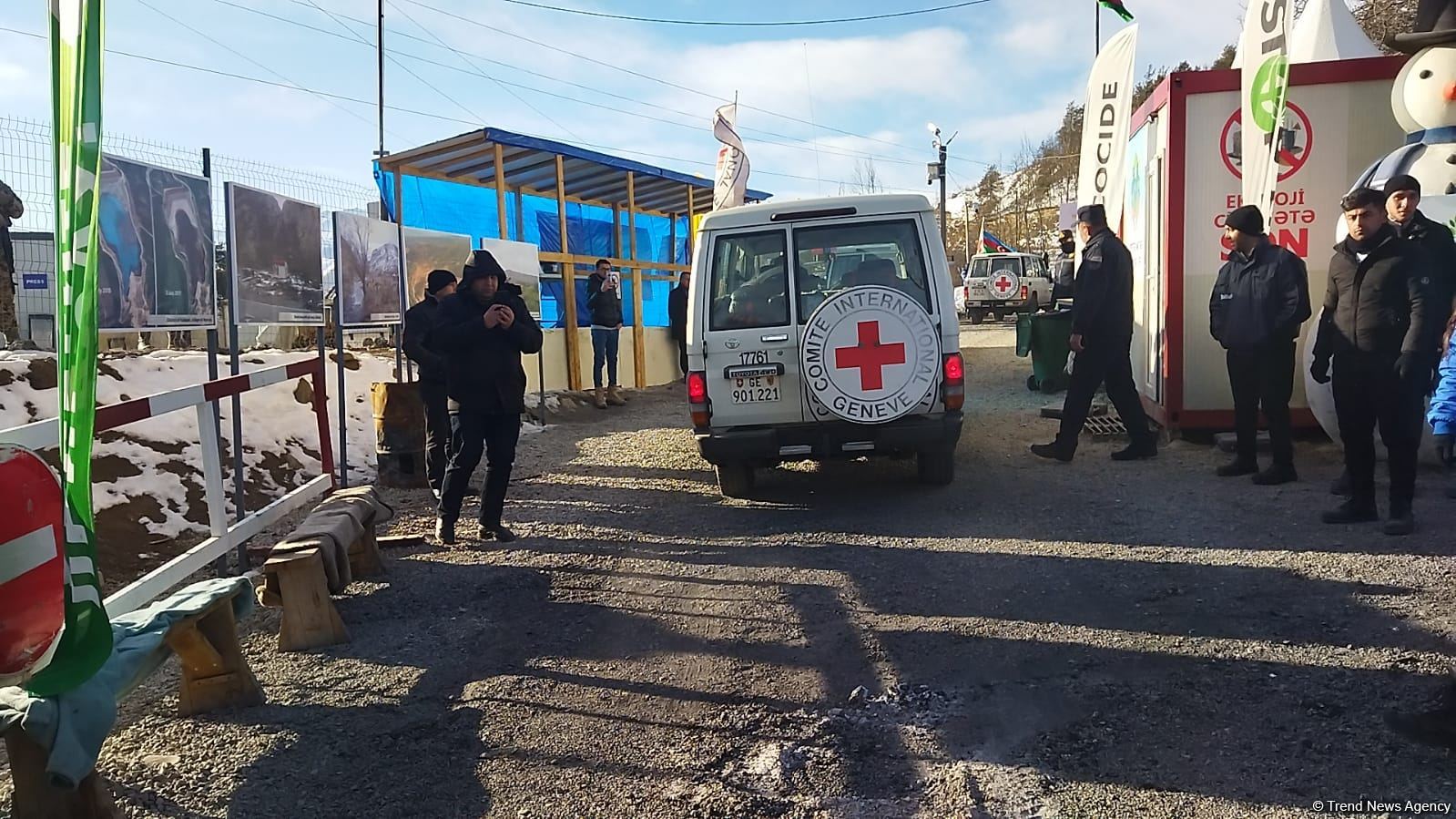 ICRC convoy passes freely along Azerbaijan's Lachin-Khankendi road (PHOTO)