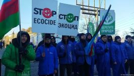 Peaceful protest of Azerbaijani eco-activists continues on Lachin-Khankendi road (PHOTO)