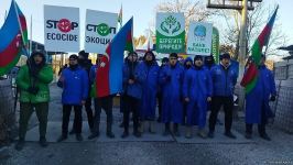 Peaceful protest of Azerbaijani eco-activists continues on Lachin-Khankendi road (PHOTO)