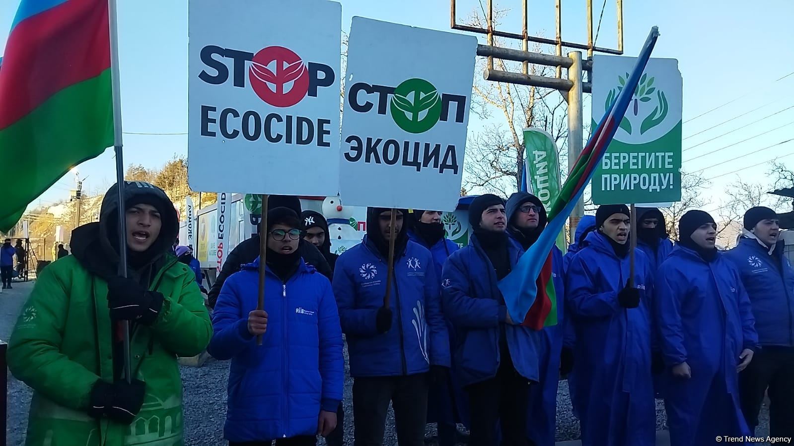 Peaceful protest of Azerbaijani eco-activists continues on Lachin-Khankendi road (PHOTO)