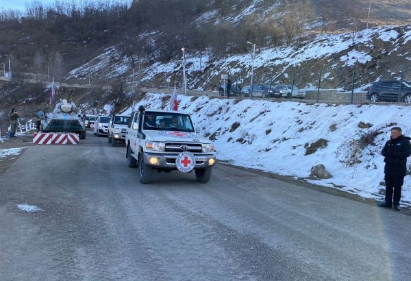 ICRC convoy drives freely along Azerbaijan's Lachin-Khankendi road (PHOTO)