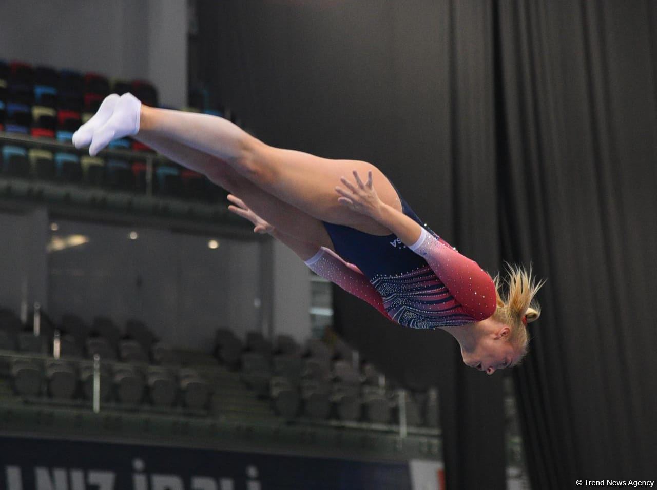 Amazing somersaults and twists - best moments from first day of Trampoline World Cup in Baku (PHOTO)