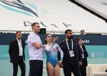 Азербайджанская гимнастка Сельджан Махсудова завоевала "бронзу" Кубка мира по прыжкам на батуте (ФОТО)