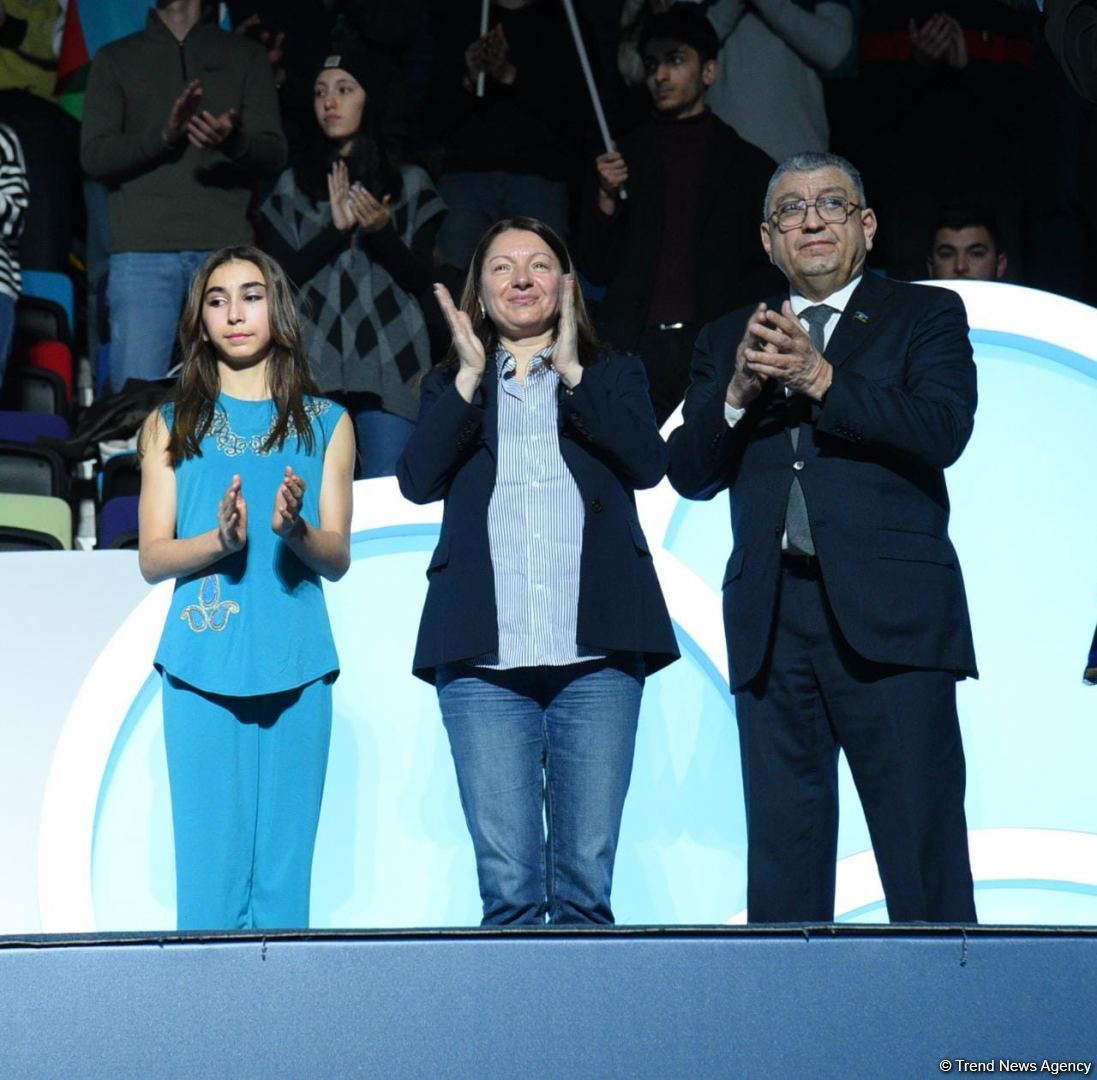 AGF Trophy awarded at Trampoline World Cup in Baku (PHOTO)