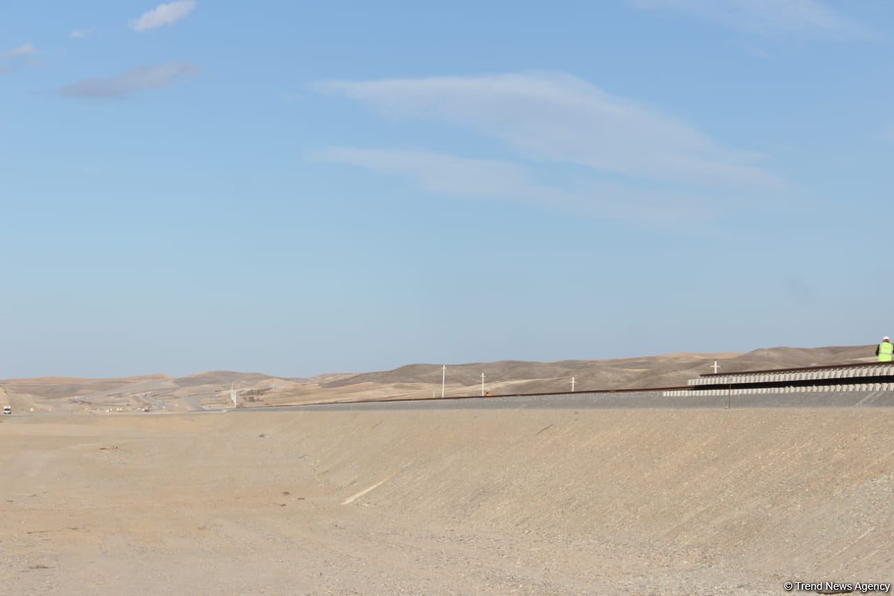 Azerbaijan talks preparations for building Gumlag station on Horadiz-Aghband railway (PHOTO)