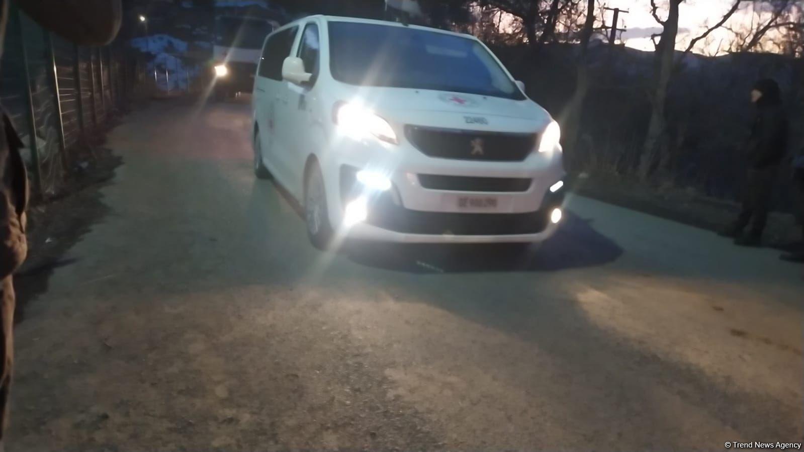 ICRC convoy passes freely along Azerbaijan's Lachin-Khankendi road (PHOTO)