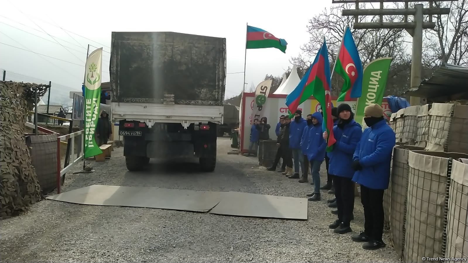 Convoy of Russian peacekeepers moves freely along Azerbaijan's Lachin-Khankendi road (PHOTO)