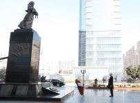 President Ilham Aliyev visits Khojaly Genocide memorial (PHOTO/VIDEO)