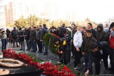 Азербайджанский народ чтит память жертв Ходжалинского геноцида (ФОТО)