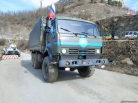 Another convoy of Russian peacekeepers pass freely along Azerbaijan's Lachin-Khankendi road (PHOTO)