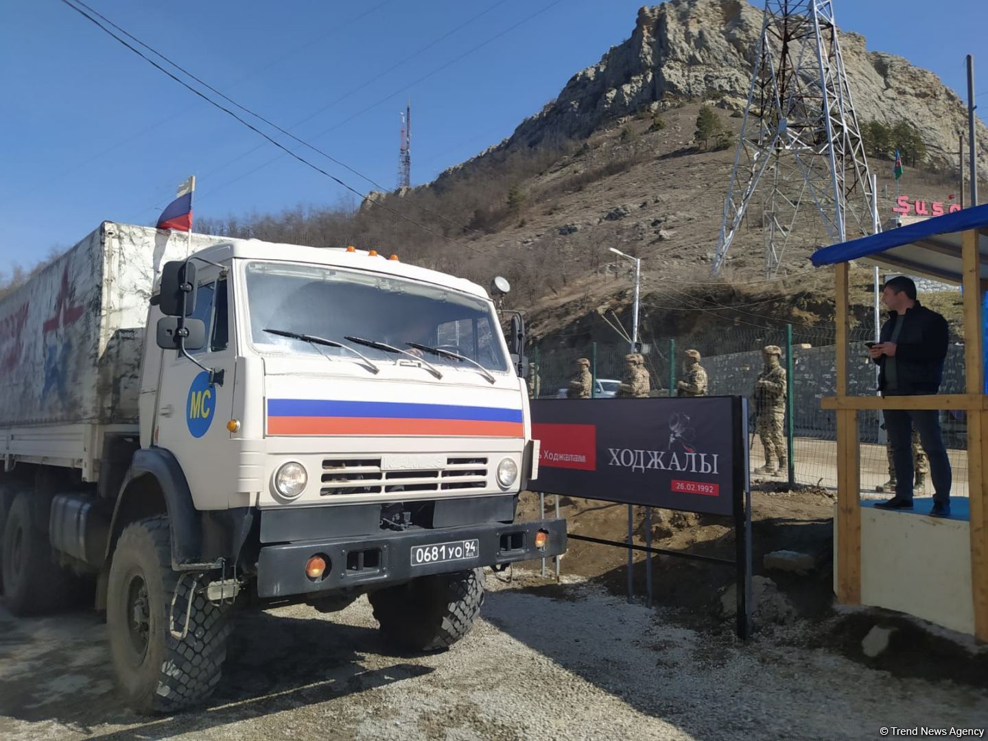 Vehicles of Russian peacekeepers passing freely along Azerbaijan's Lachin-Khankendi road (PHOTO)