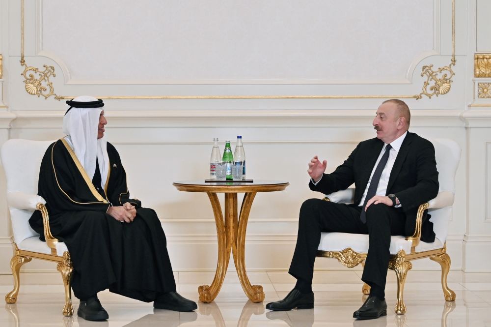 President Ilham Aliyev receives member of Federal Supreme Council of United Arab Emirates (PHOTO/VIDEO)