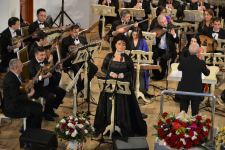Красота и ритмичность – концерт Кенуль Мамедли в Баку (ФОТО)