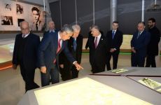 Президент Ирака Абдель Латиф Джамал Рашид ознакомился с Центром Гейдара Алиева (ФОТО)