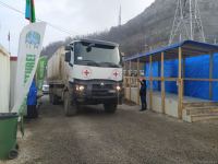 По Лачинской дороге беспрепятственно проехала колонна МККК (ФОТО)