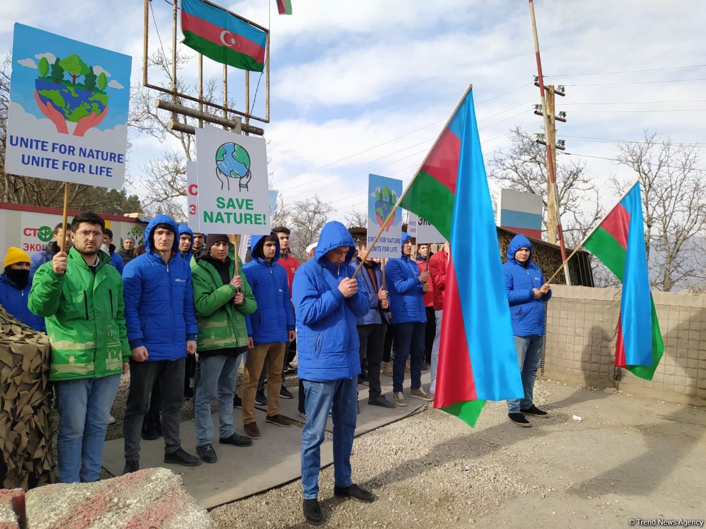 Azerbaijani eco-activists continue holding peaceful protest on Lachin-Khankendi road (PHOTO)